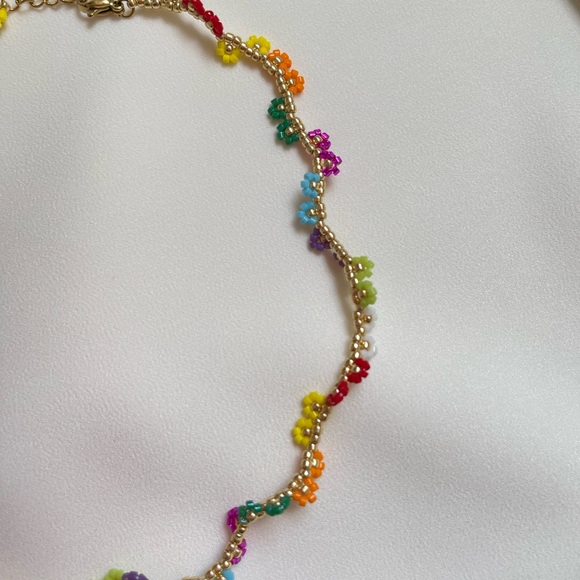 NWT Philos New York Handmade Colorful Daisy Flower Bead Necklace - Picture 3 of 10